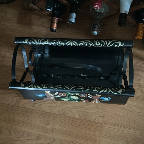 Vintage Tole Folk Art Americana Metal Magazine Newspaper Rack - Picture 4 of 5